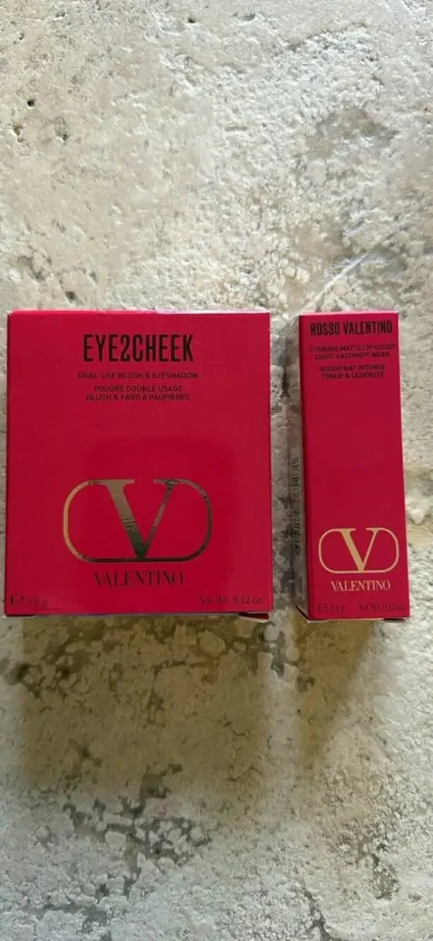 Valentino lip stick and blush set